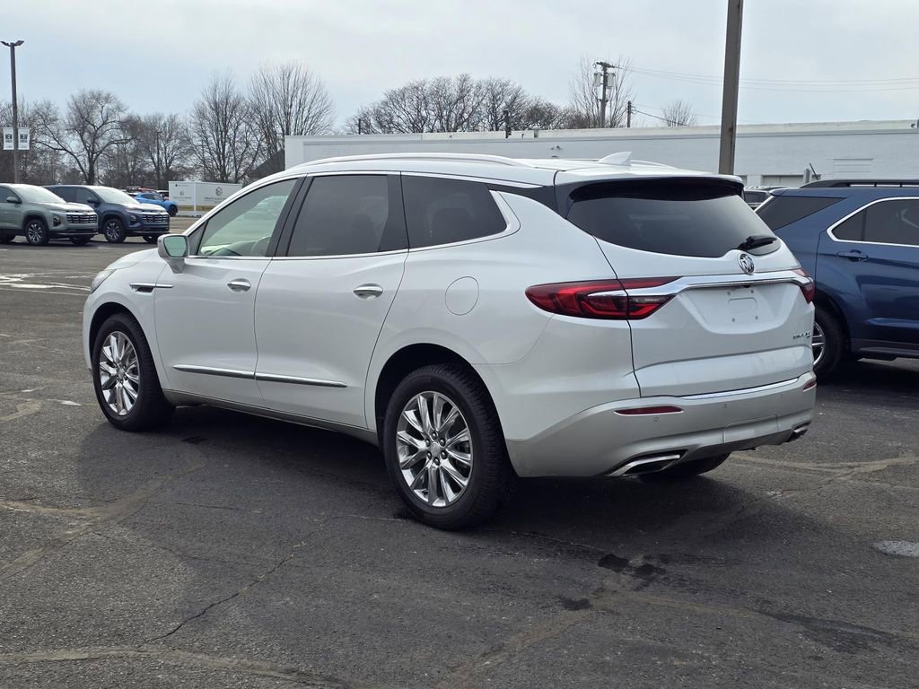 Used 2019 Buick Enclave Premium image 4