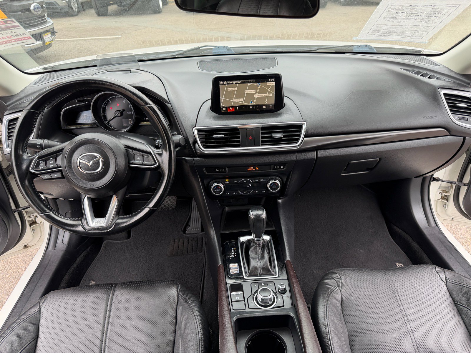 Used 2018 MAZDA MAZDA3 Grand Touring FWD image 12