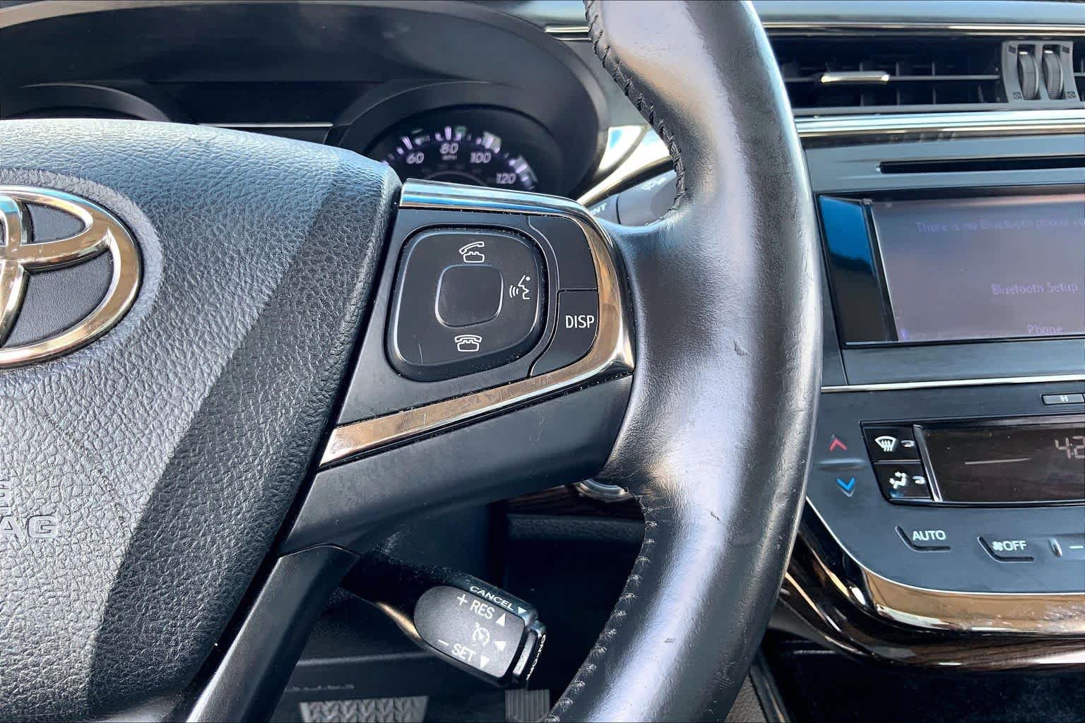 Used 2013 Toyota Avalon XLE Touring FWD image 24