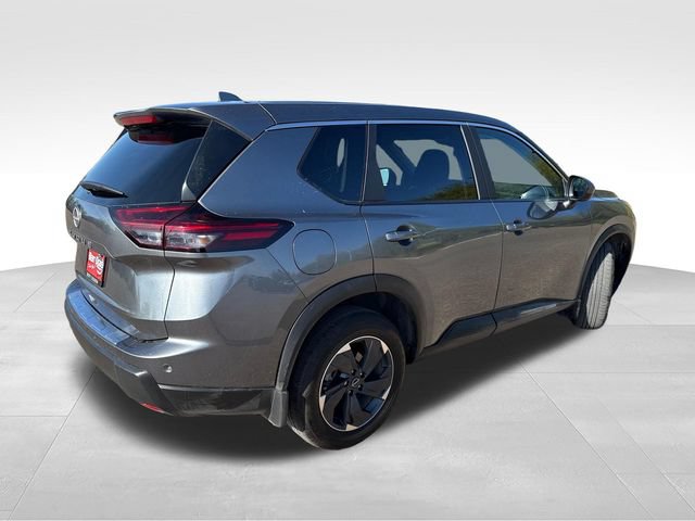 Certified 2026 Nissan Rogue SV FWD image 8