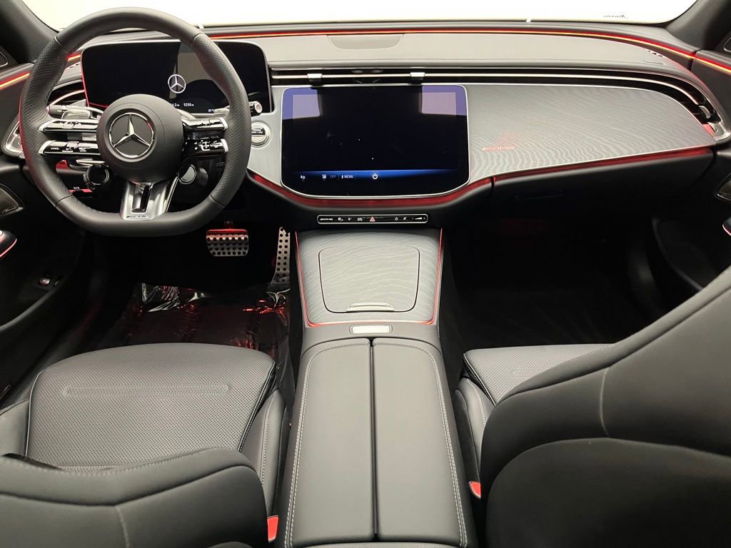 Used 2025 Mercedes-Benz E 53 AMG e 4MATIC Sedan image 29