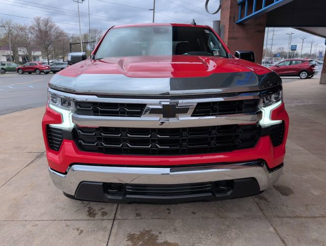 Used 2025 Chevrolet Silverado 1500 LT w/ Z71 Off-Road Package image 10
