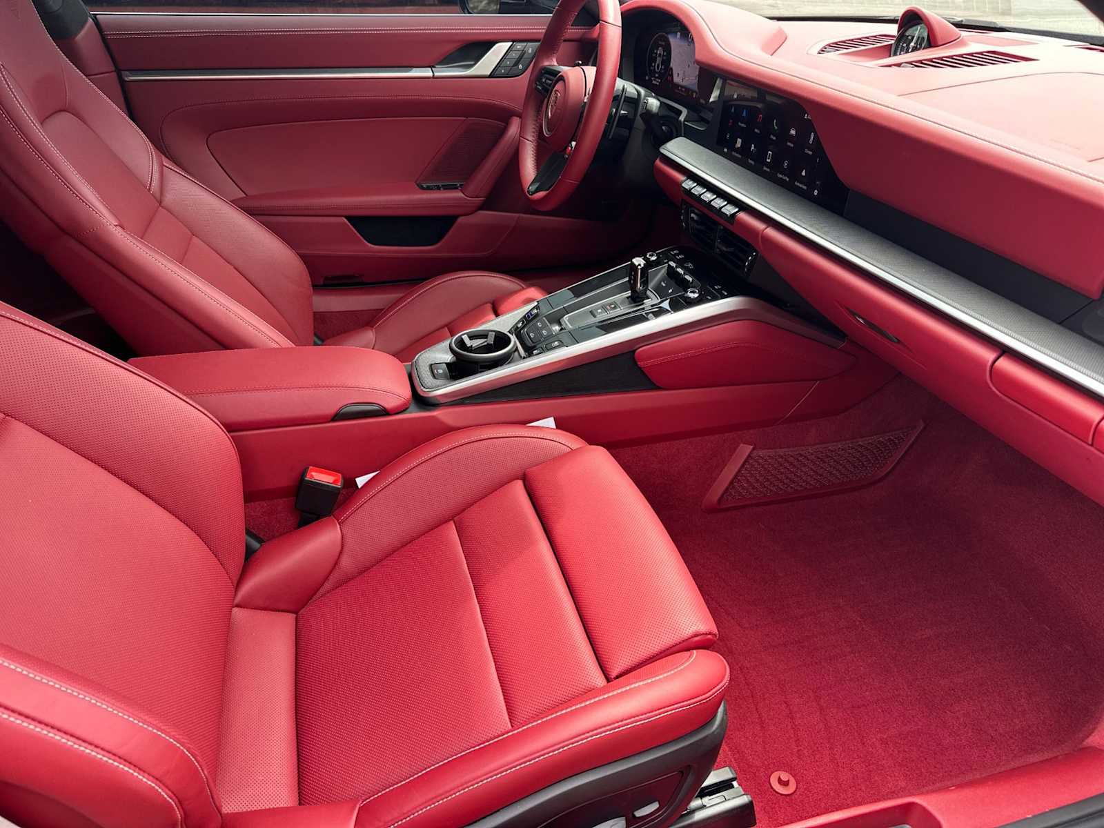 Certified 2025 Porsche 911 Carrera RWD image 14