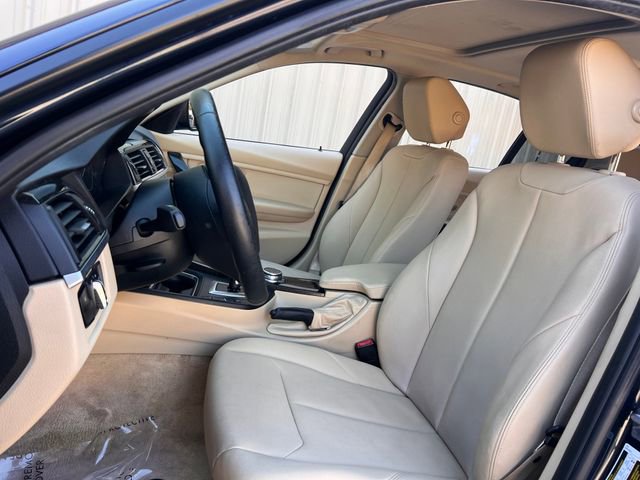 Used 2015 BMW 320i Sedan image 12