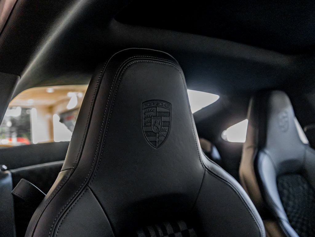 New 2026 Porsche 911 Carrera image 31