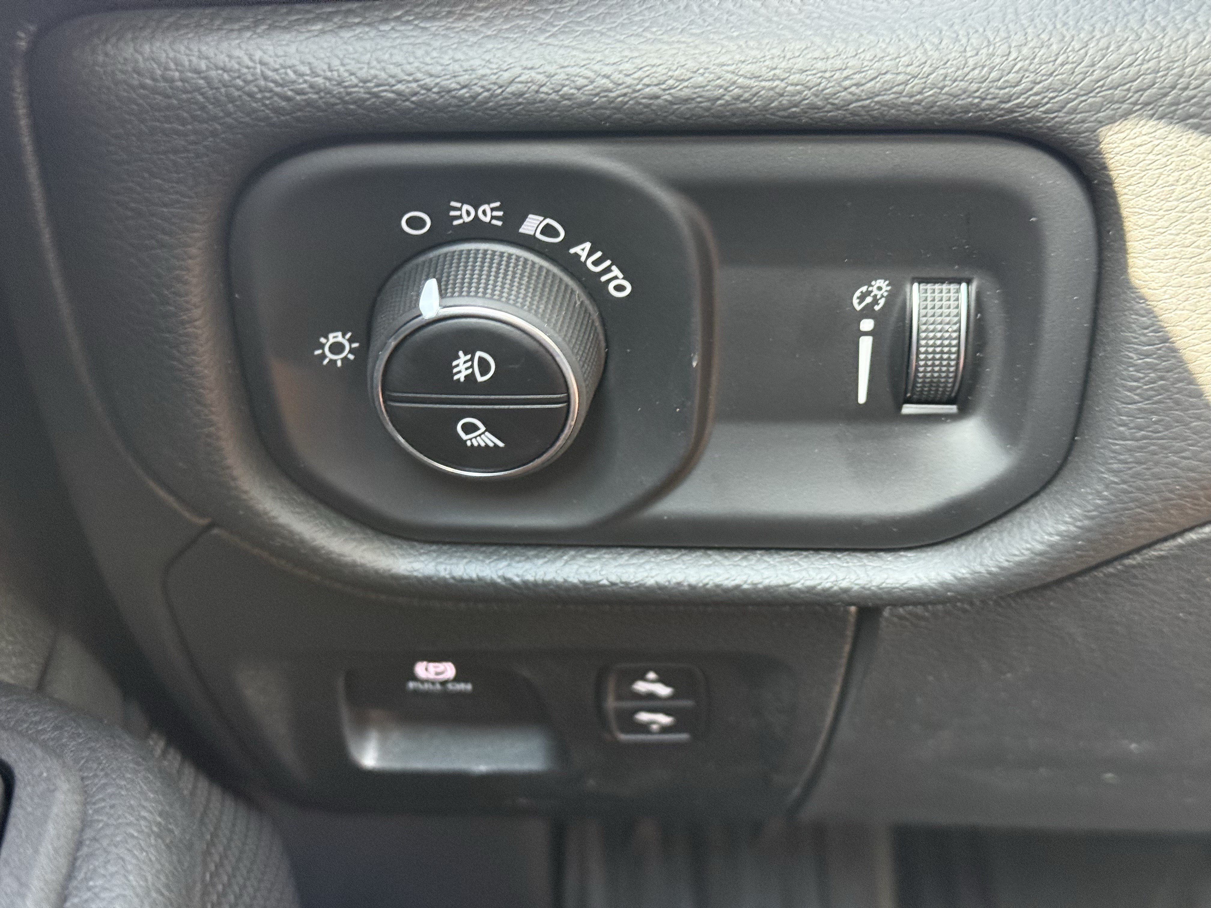 New 2026 RAM 1500 Big Horn AWD/4WD image 27