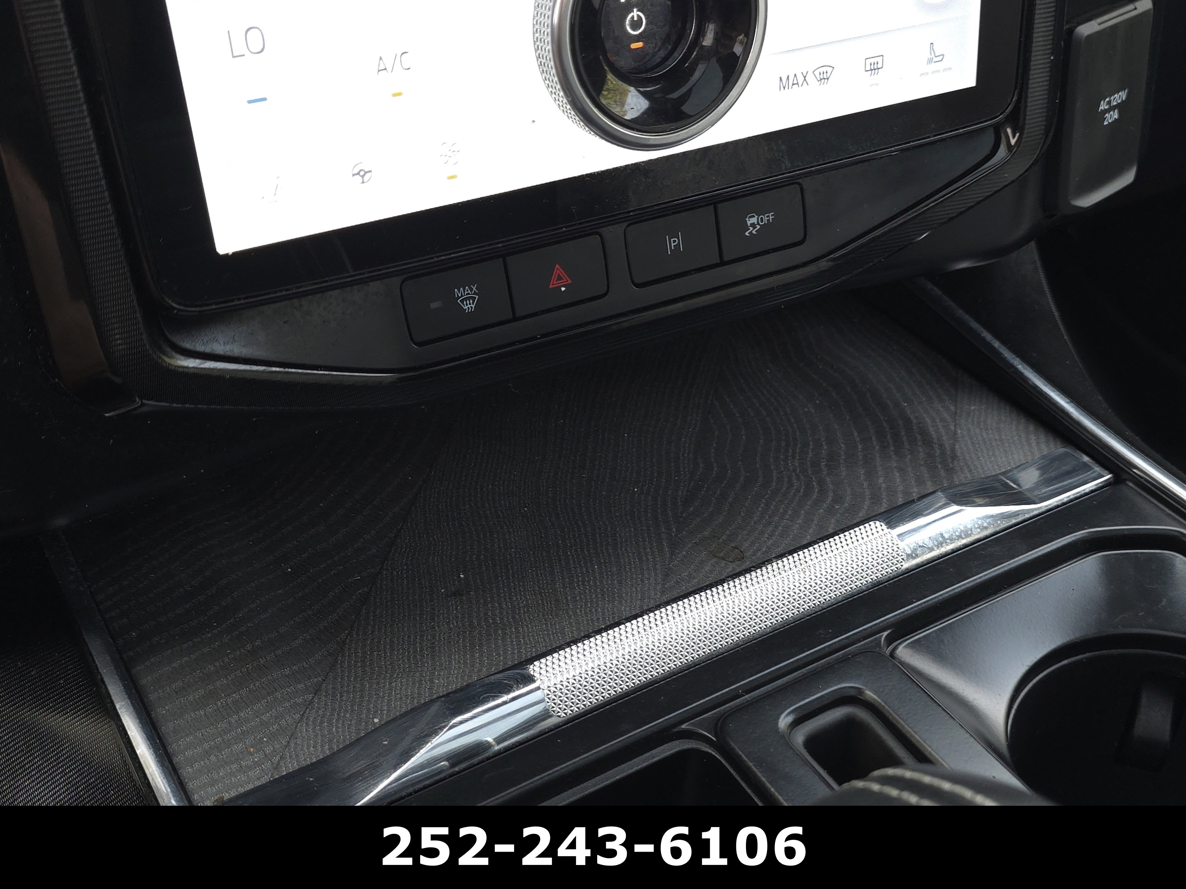 Used 2022 Ford F150 Lightning Platinum AWD/4WD image 17