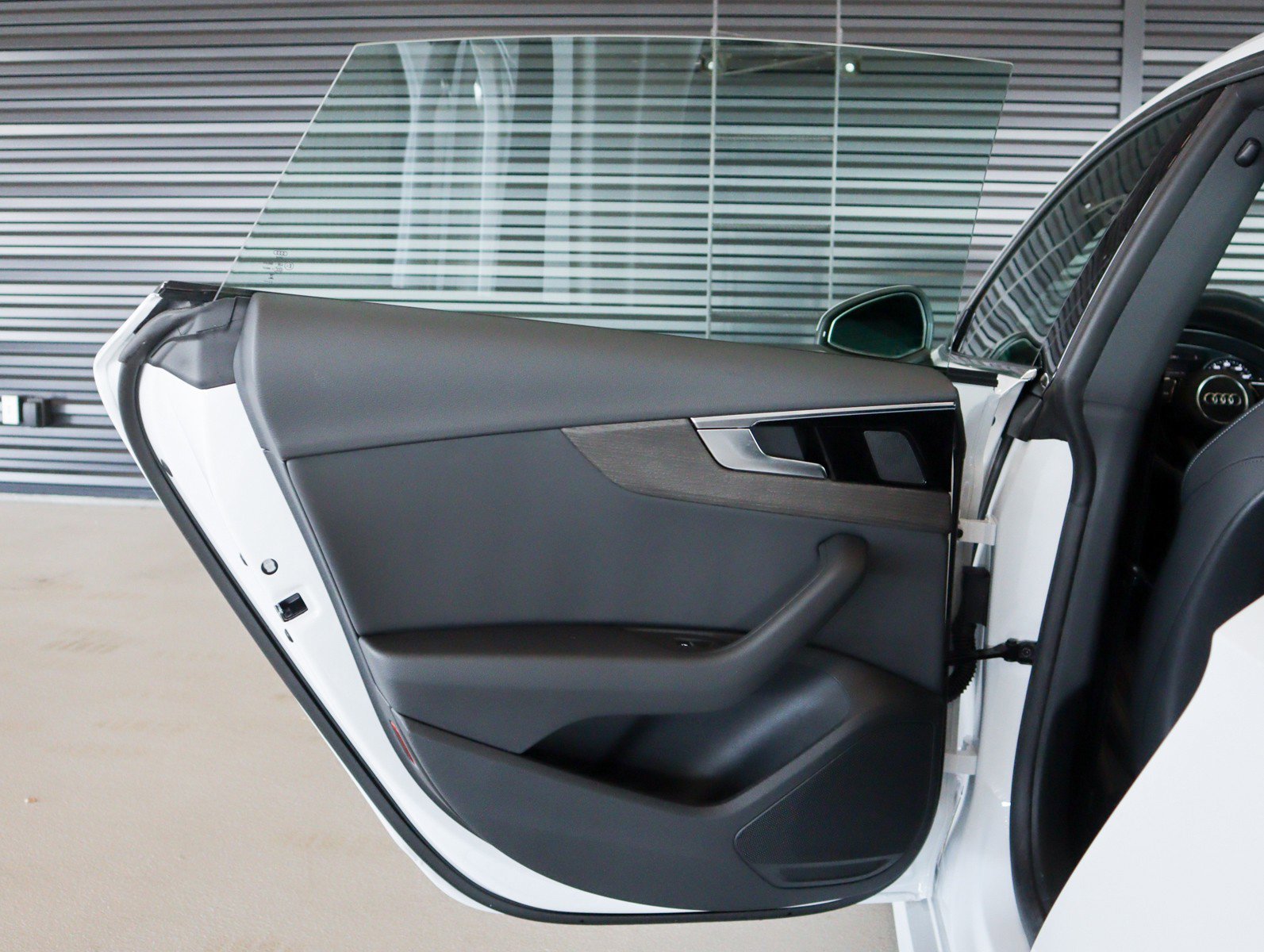 Used 2023 Audi A5 2.0T Premium w/ Convenience Package image 28