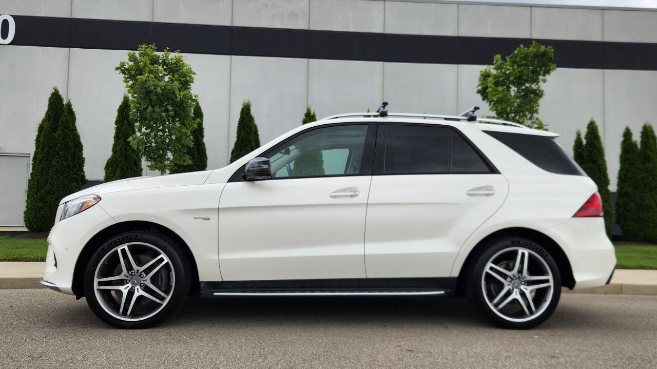 Used 2018 Mercedes-Benz GLE 43 AMG 4MATIC image 2