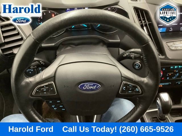 Used 2019 Ford Escape SEL w/ Sun & Style Package image 16