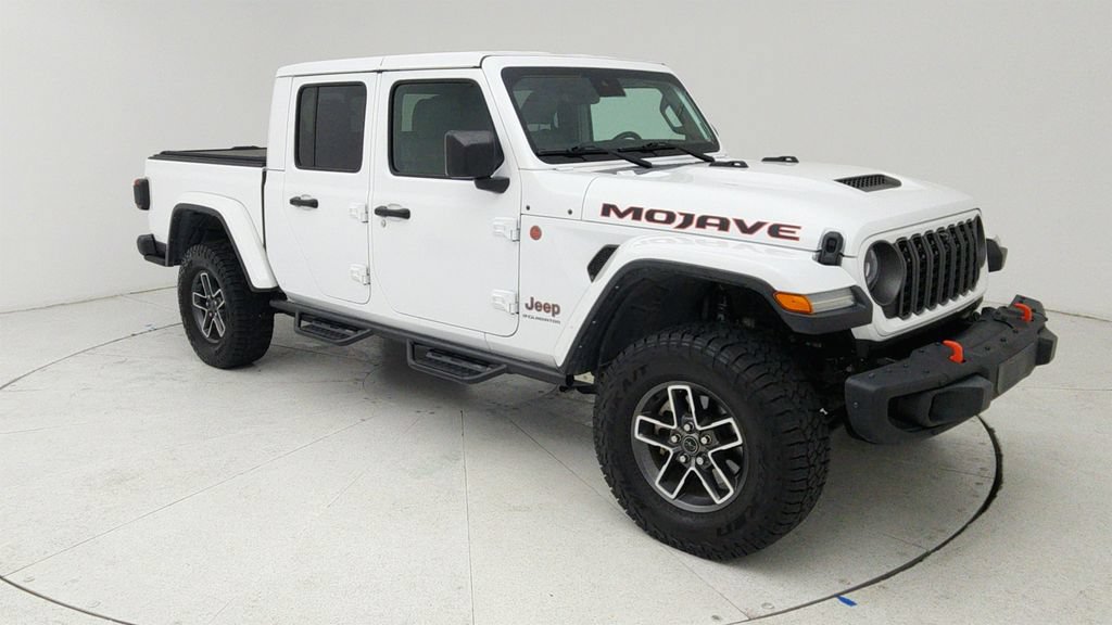 Used 2024 Jeep Gladiator Mojave