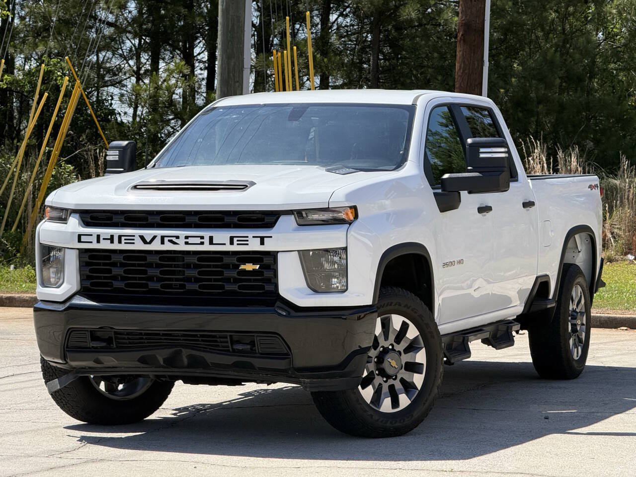 Used 2022 Chevrolet Silverado 2500 Custom w/ Custom Convenience Package AWD/4WD image 1