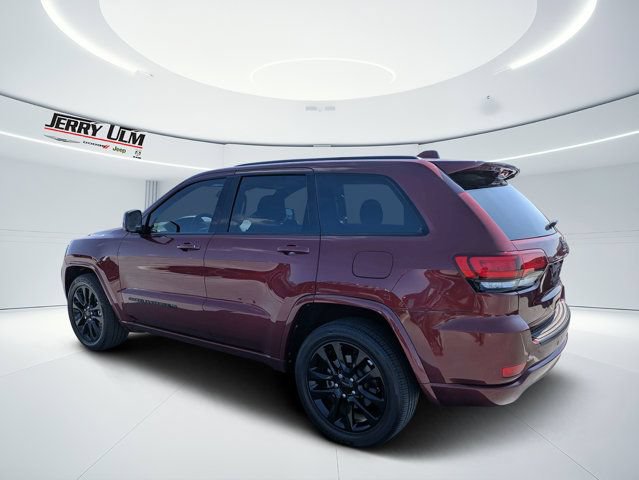 Certified 2022 Jeep Grand Cherokee Laredo X RWD image 5