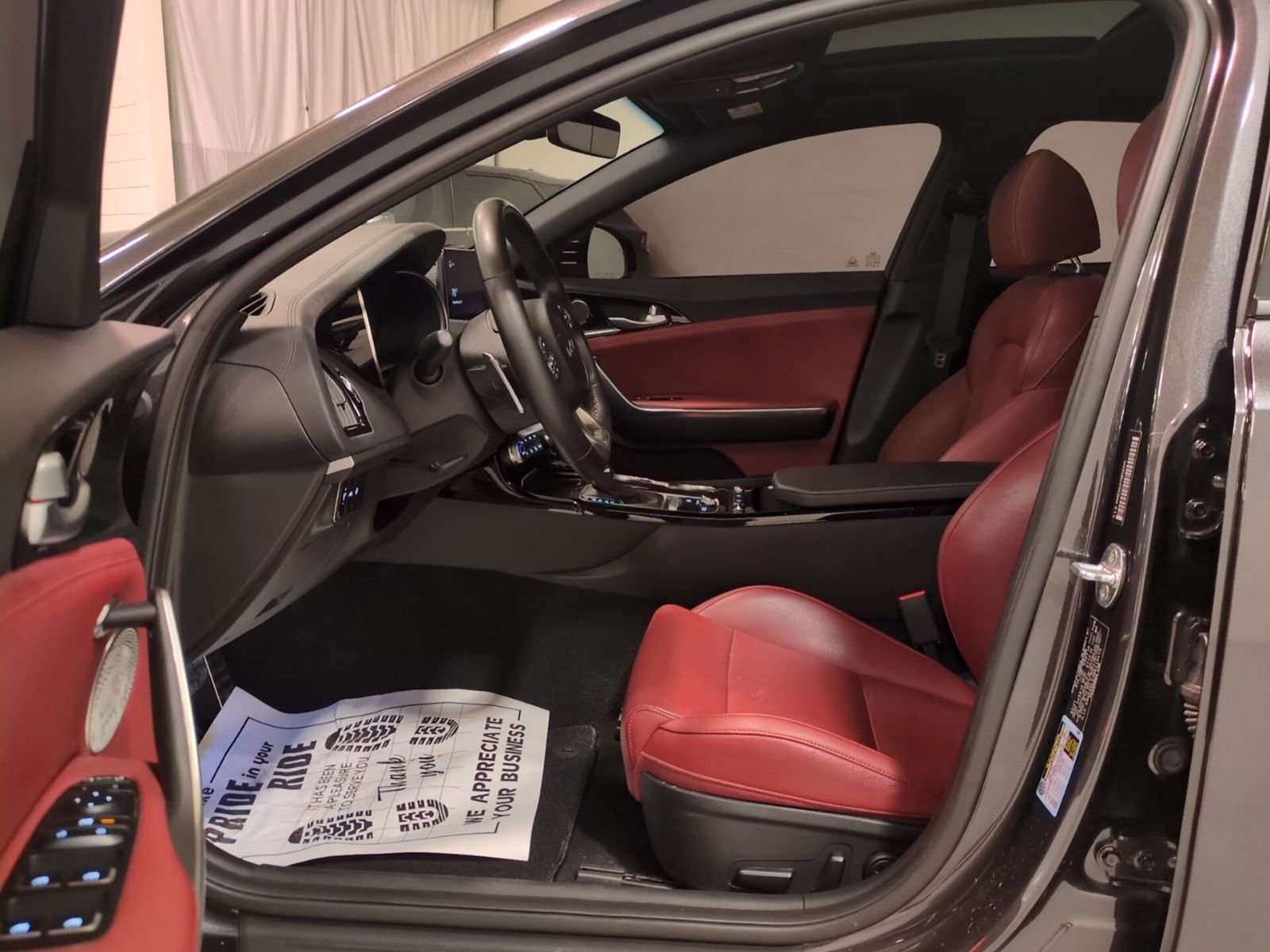 Certified 2022 Kia Stinger GT-Line w/ Sun & Sound Package image 16