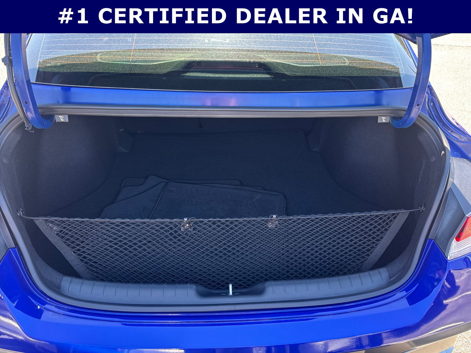 Certified 2025 Hyundai Elantra Limited image 18