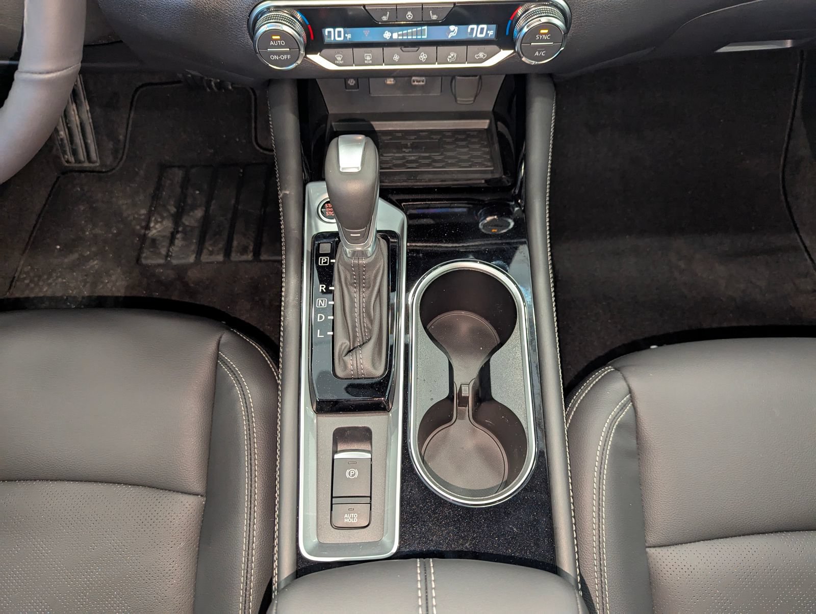 New 2025 Nissan Altima 2.5 SL FWD image 26