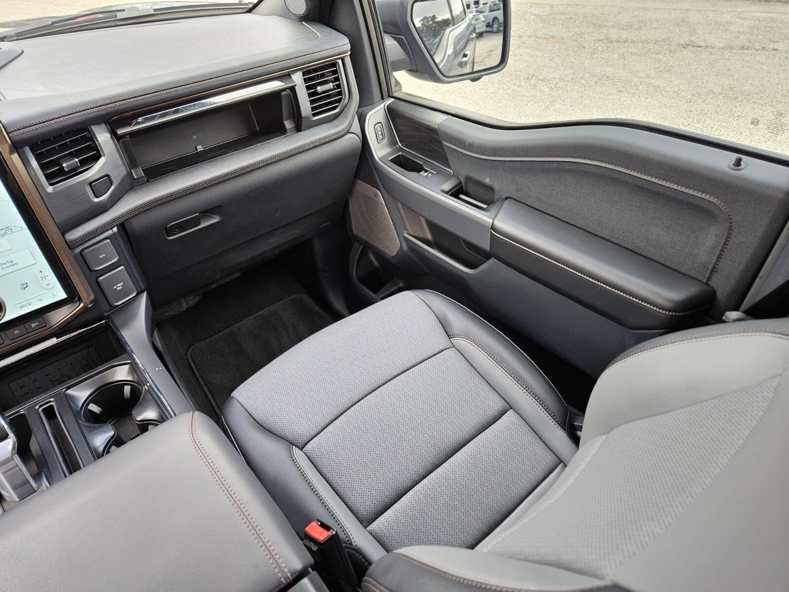 Certified 2025 Ford F150 Lightning Lariat image 17