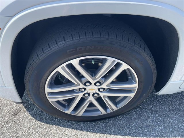 Used 2023 Chevrolet Traverse High Country image 11