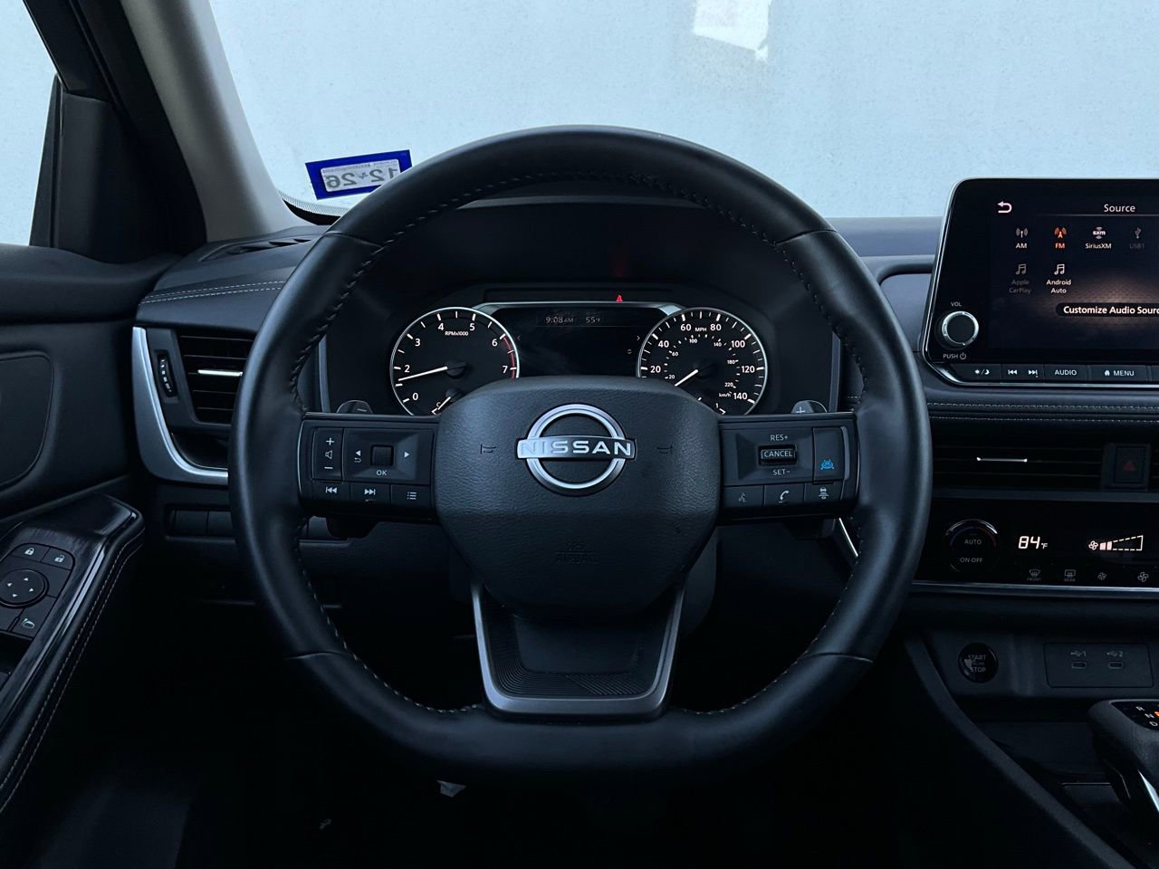 Used 2025 Nissan Rogue SV image 32