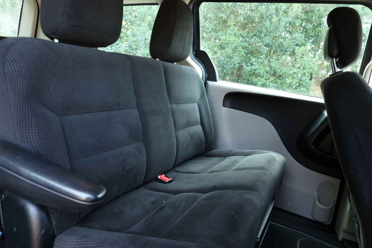 Used 2016 Dodge Grand Caravan American Value Package image 21