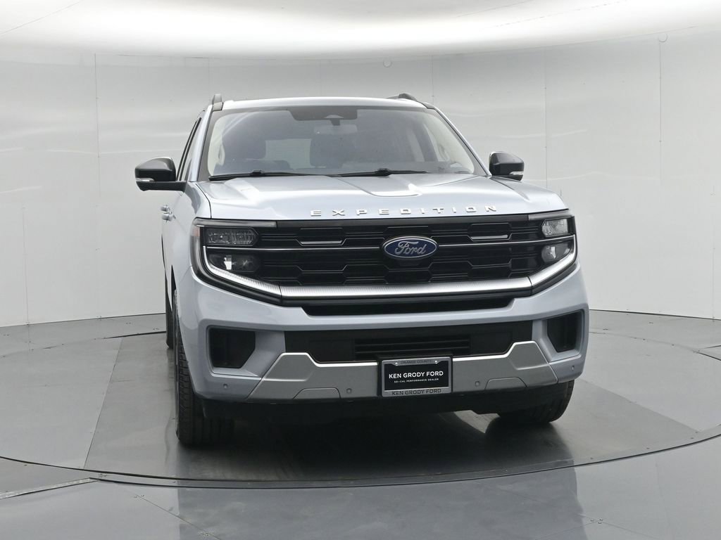 Used 2025 Ford Expedition Max Platinum w/ Driver's Package image 69