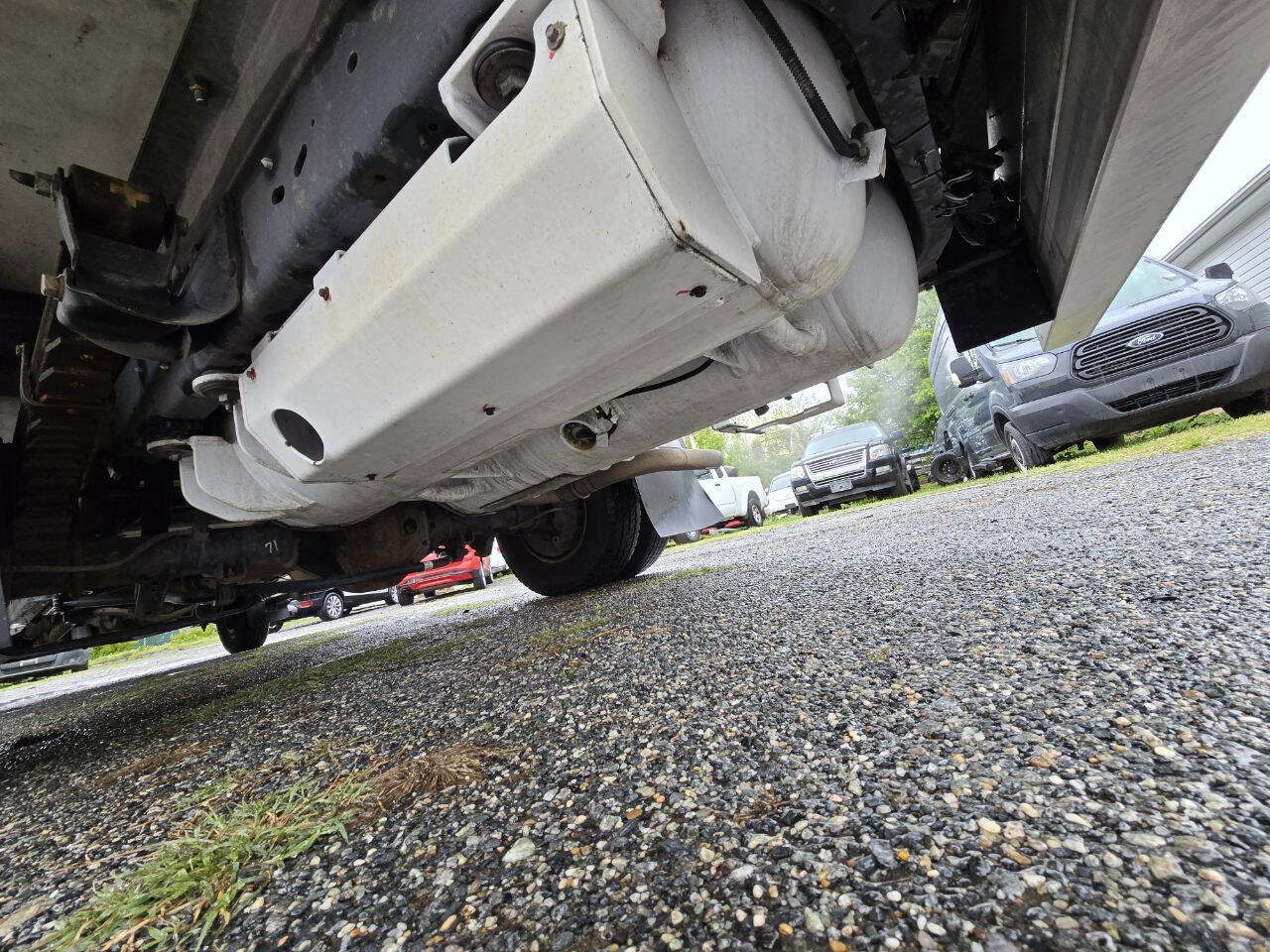 Used 2019 Ford E-450 and Econoline 450 Super Duty w/ Power Windows & Locks Group image 19