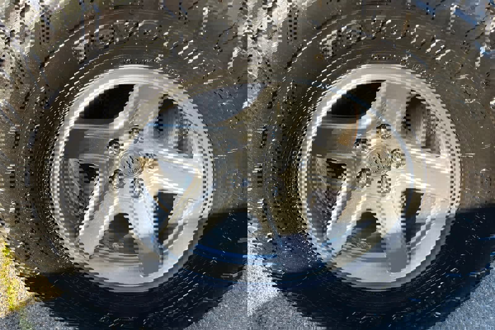 Used 2018 Jeep Wrangler Unlimited Rubicon w/ Steel Bumper Group image 11