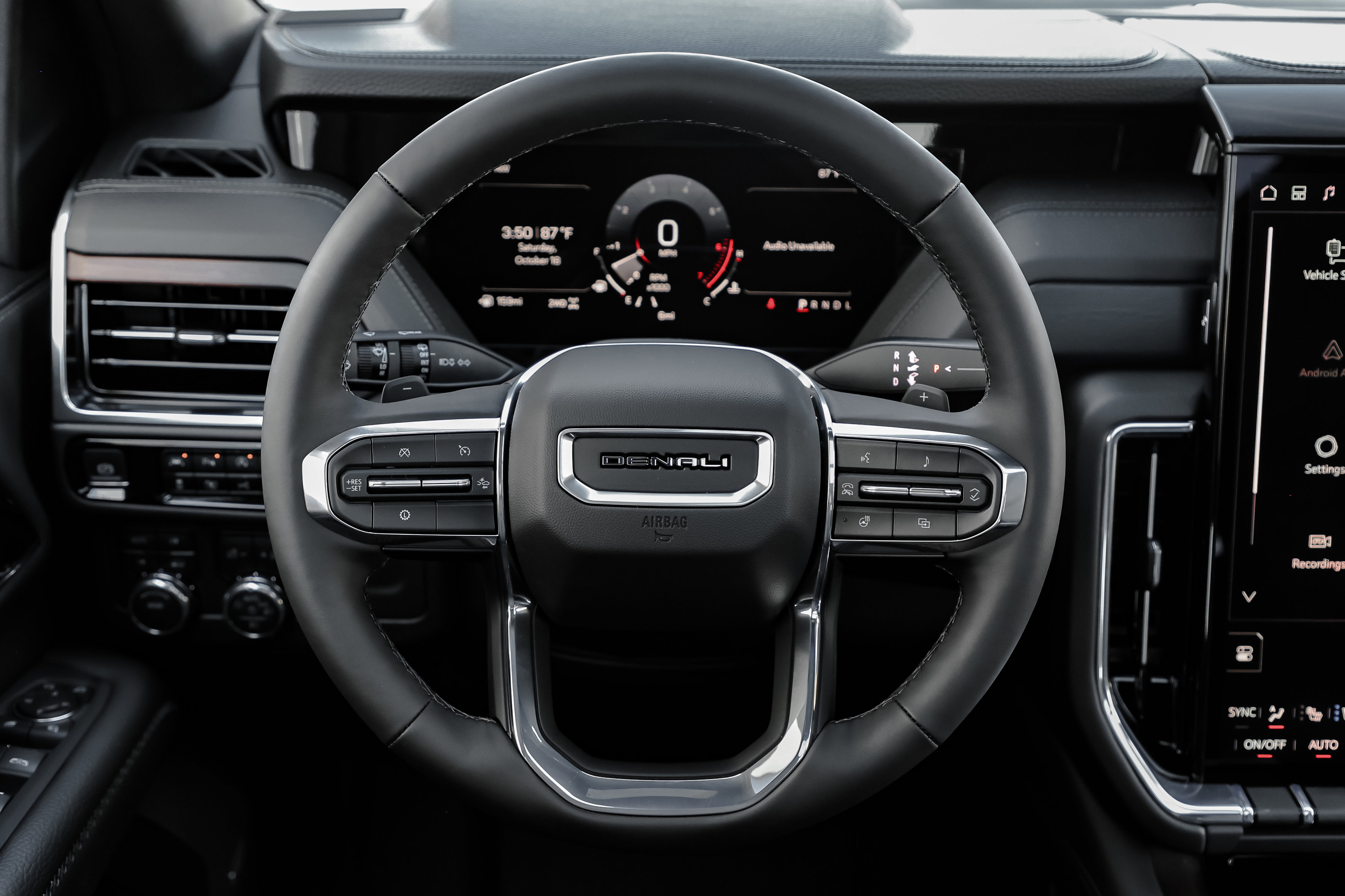 New 2026 GMC Yukon Denali w/ Sun & Power Step Package image 18