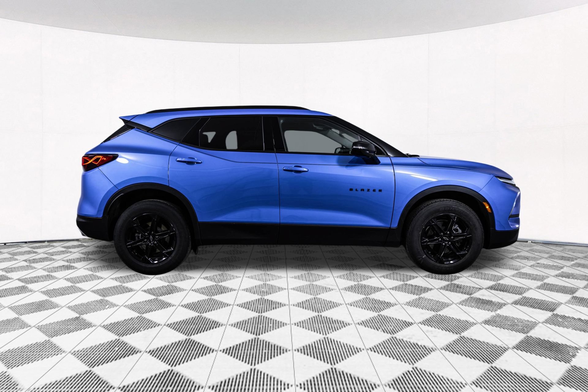 Certified 2024 Chevrolet Blazer LT w/ Midnight/Sport Edition FWD image 21