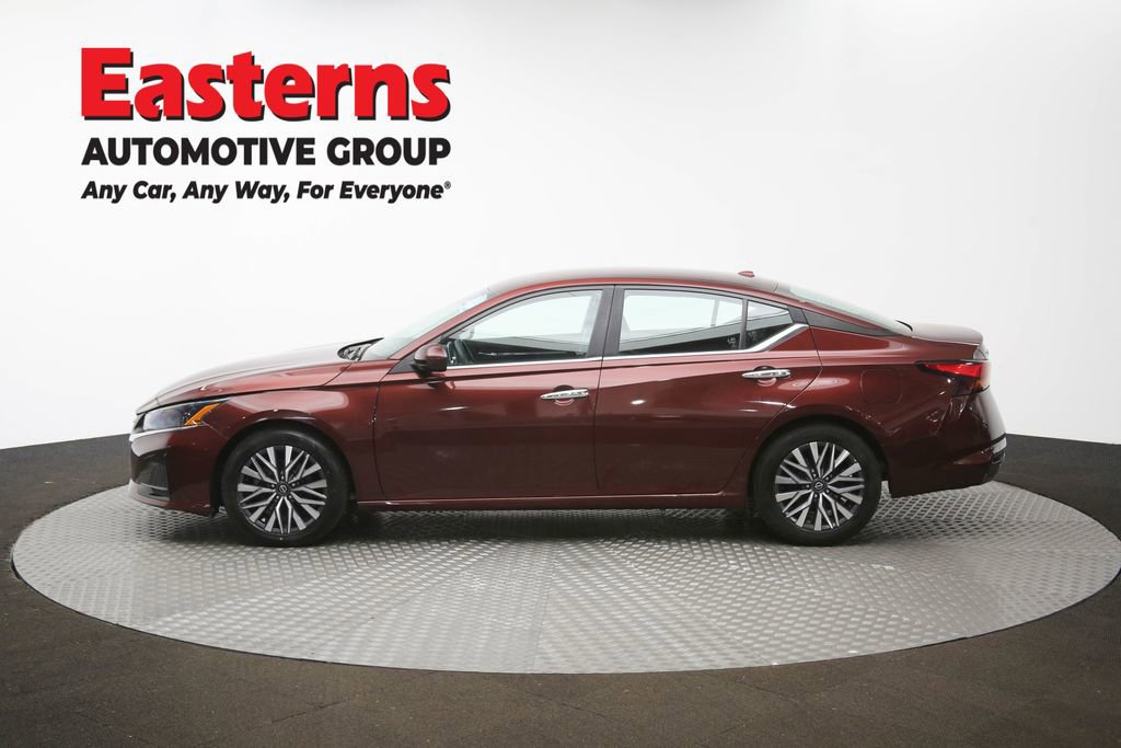 Used 2023 Nissan Altima 2.5 SV image 59