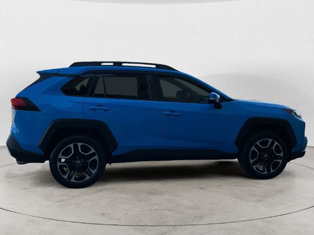 Used 2020 Toyota RAV4 Adventure AWD/4WD image 4