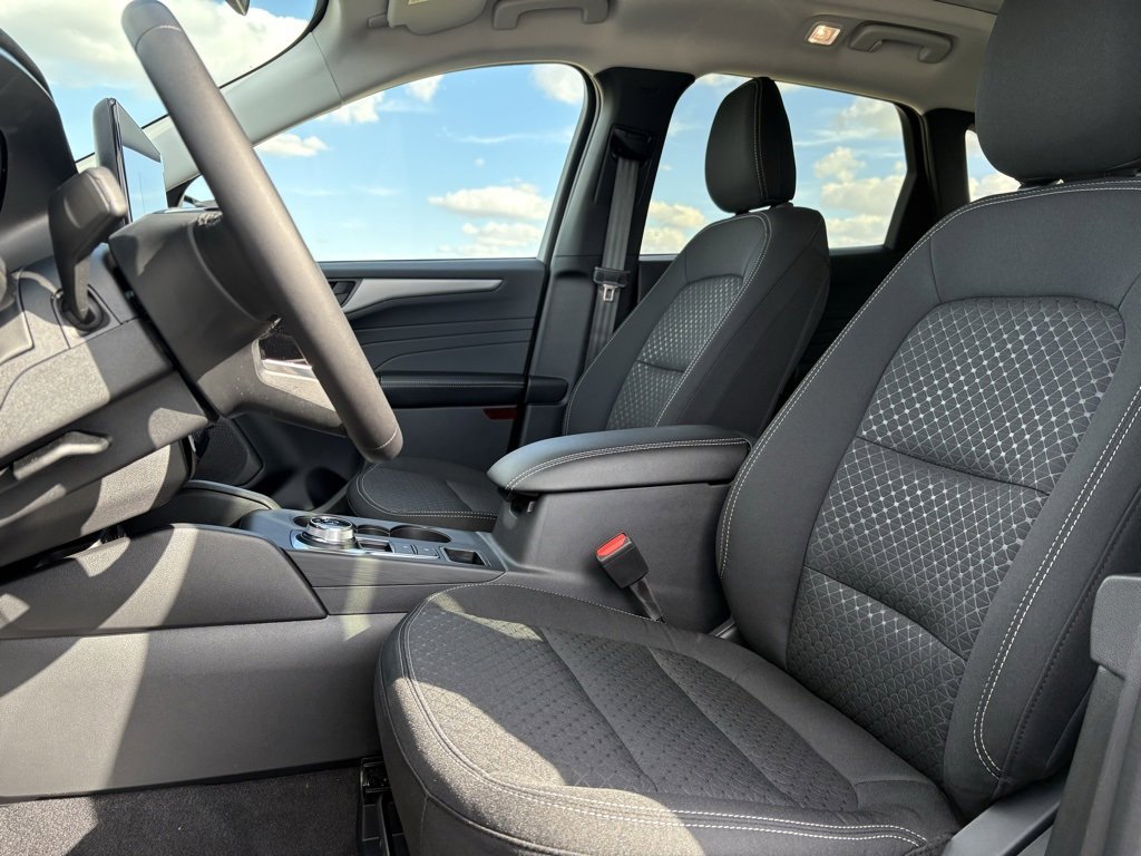 New 2026 Ford Escape Active image 52