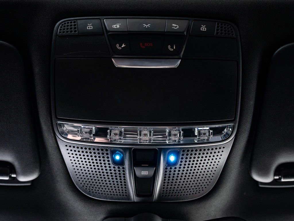 Used 2019 Mercedes-Benz GLC 300 4MATIC Coupe image 40