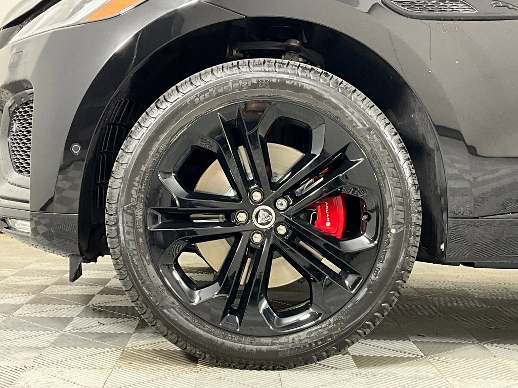 New 2026 Jaguar F-PACE R-Dynamic S image 9