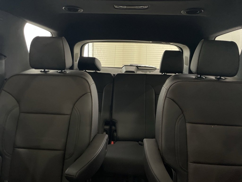 Used 2023 Chevrolet Traverse High Country image 30