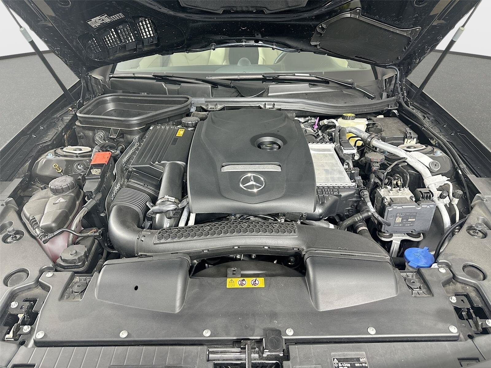 Certified 2020 Mercedes-Benz SLC 300 image 7