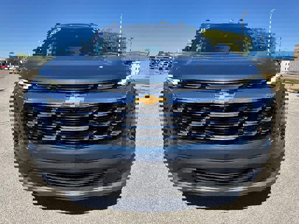 Used 2025 Chevrolet Equinox LT w/ Convenience Package II FWD image 9