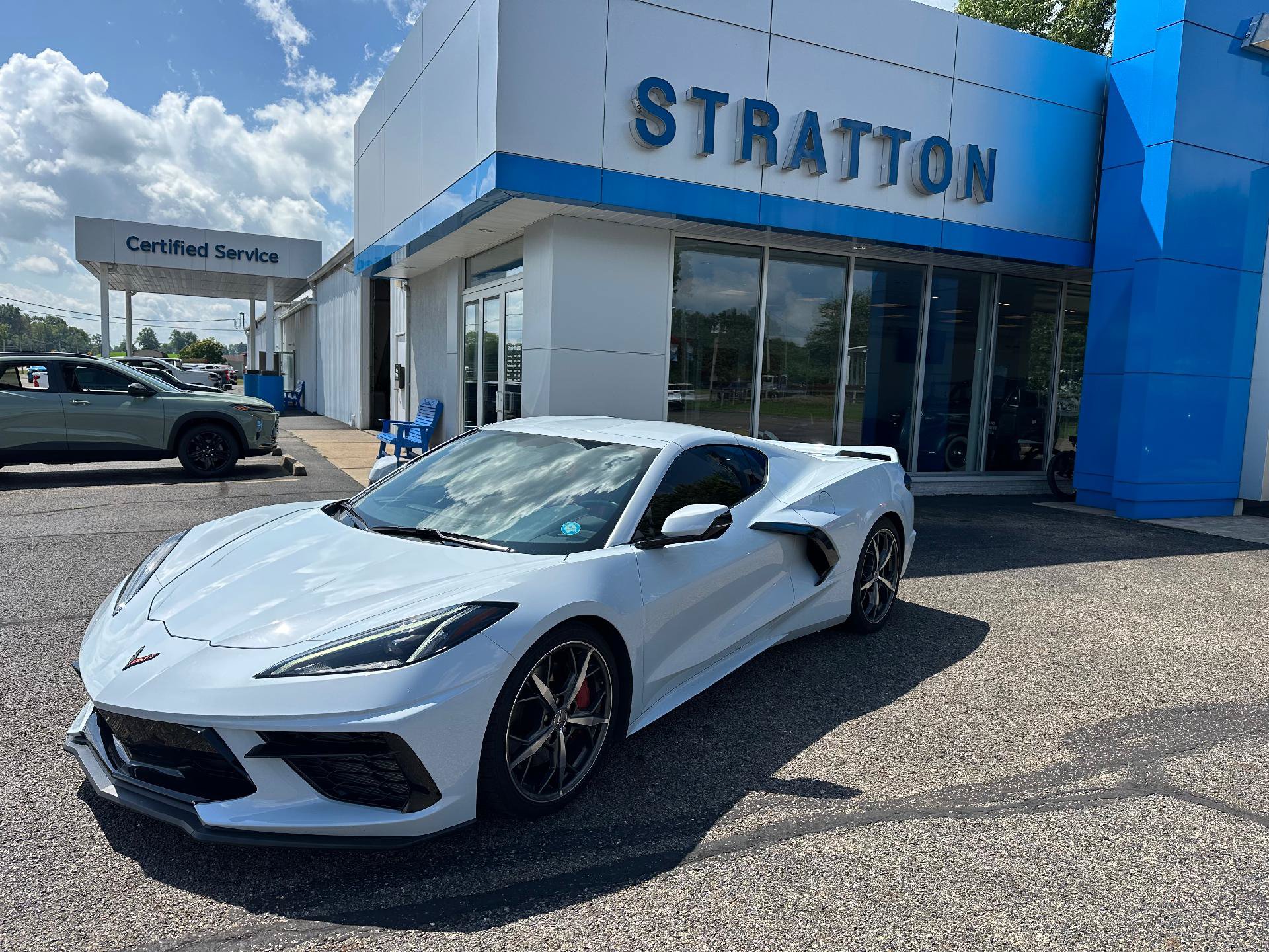 Used 2023 Chevrolet Corvette Stingray Coupe w/ Z51 Performance Package RWD image 1