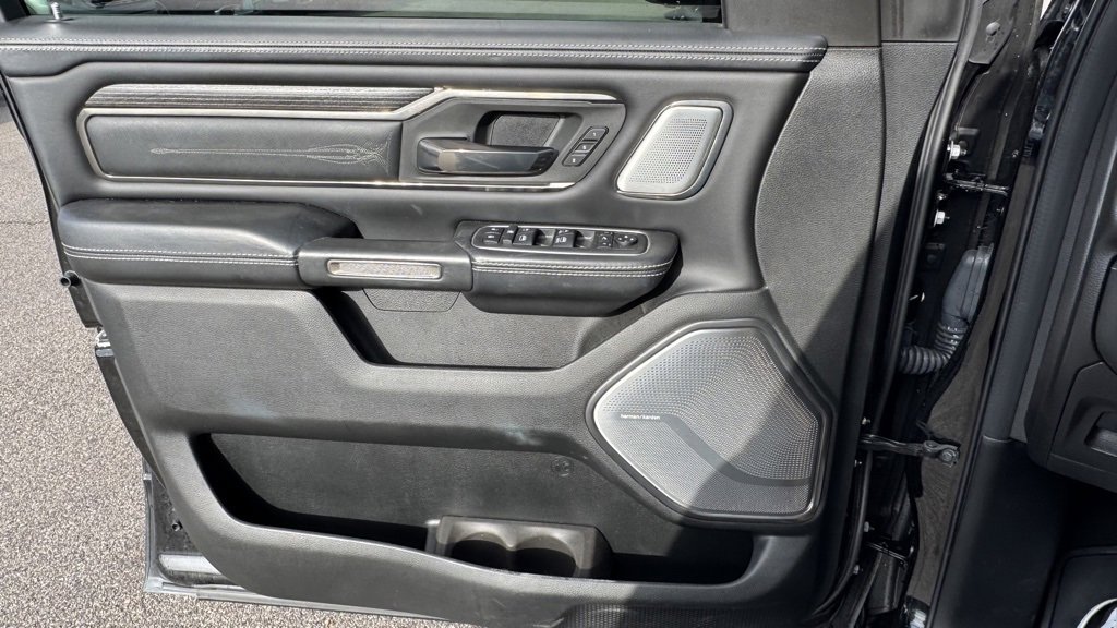 Used 2019 RAM 1500 Limited image 16