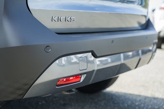 New 2026 Nissan Kicks SV image 9