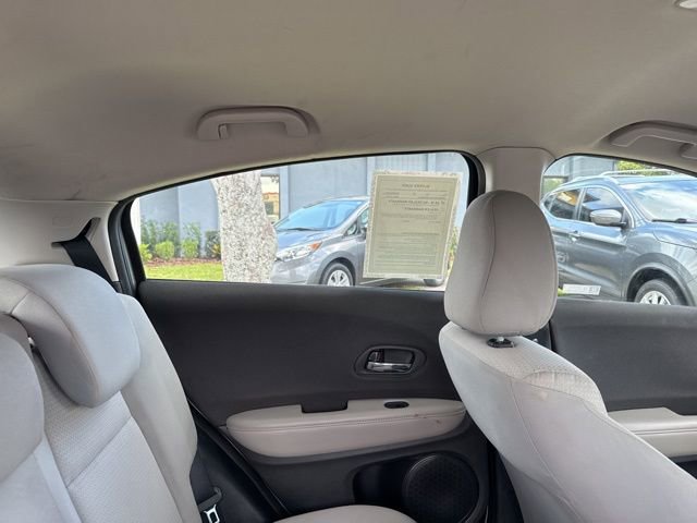 Used 2020 Honda HR-V LX image 15