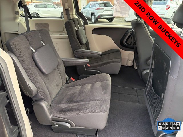 Used 2018 Dodge Grand Caravan SE w/ UConnect Hands-Free Group image 10