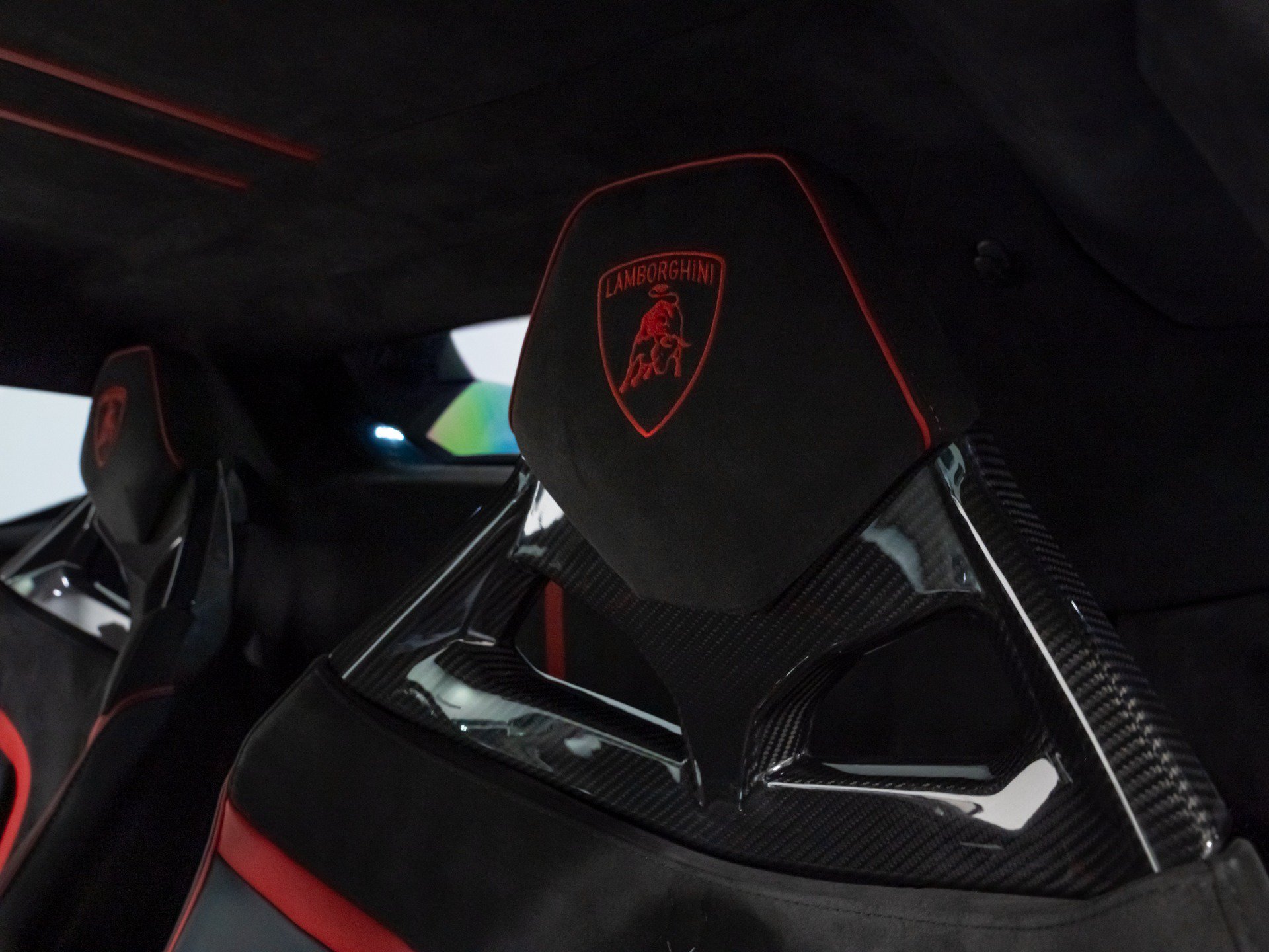 Used 2024 Lamborghini Huracan Tecnica RWD image 38