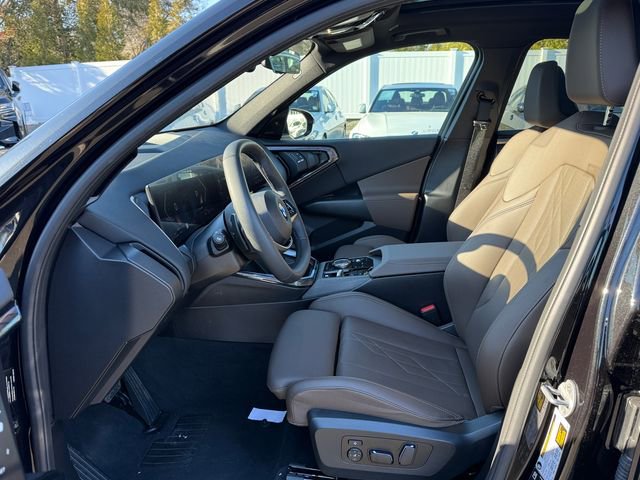 Used 2025 BMW X3 xDrive30i w/ Convenience Package image 16
