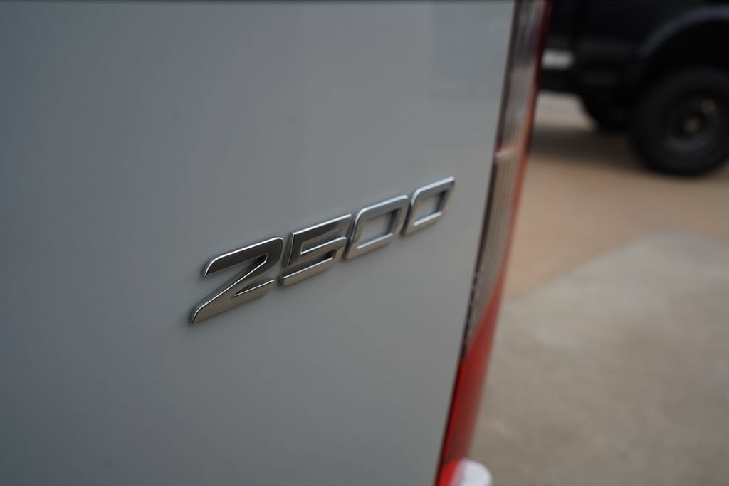Used 2025 Mercedes-Benz Sprinter 2500 image 7