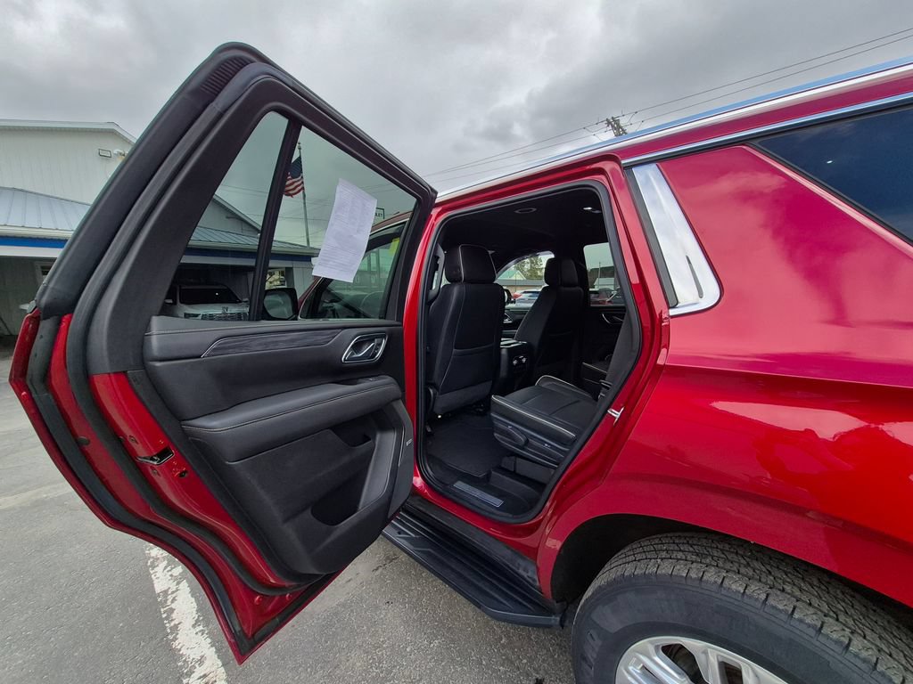 Certified 2021 GMC Yukon SLT w/ SLT Luxury Package AWD/4WD image 23
