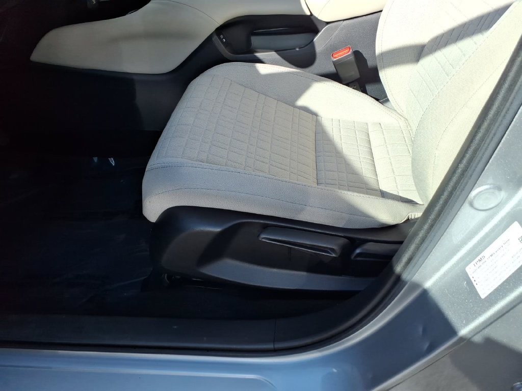 Certified 2024 Honda HR-V LX image 17