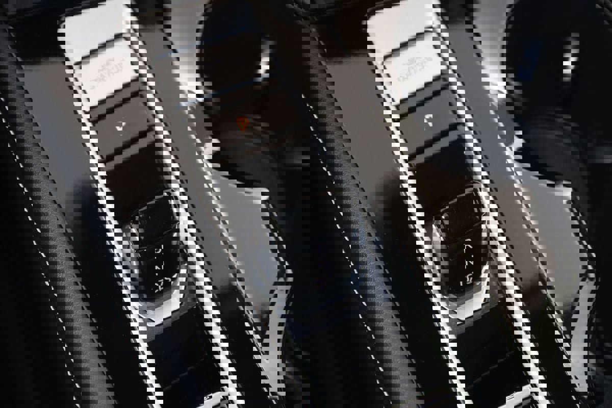 Used 2024 Volkswagen Atlas SEL Premium R-Line image 7