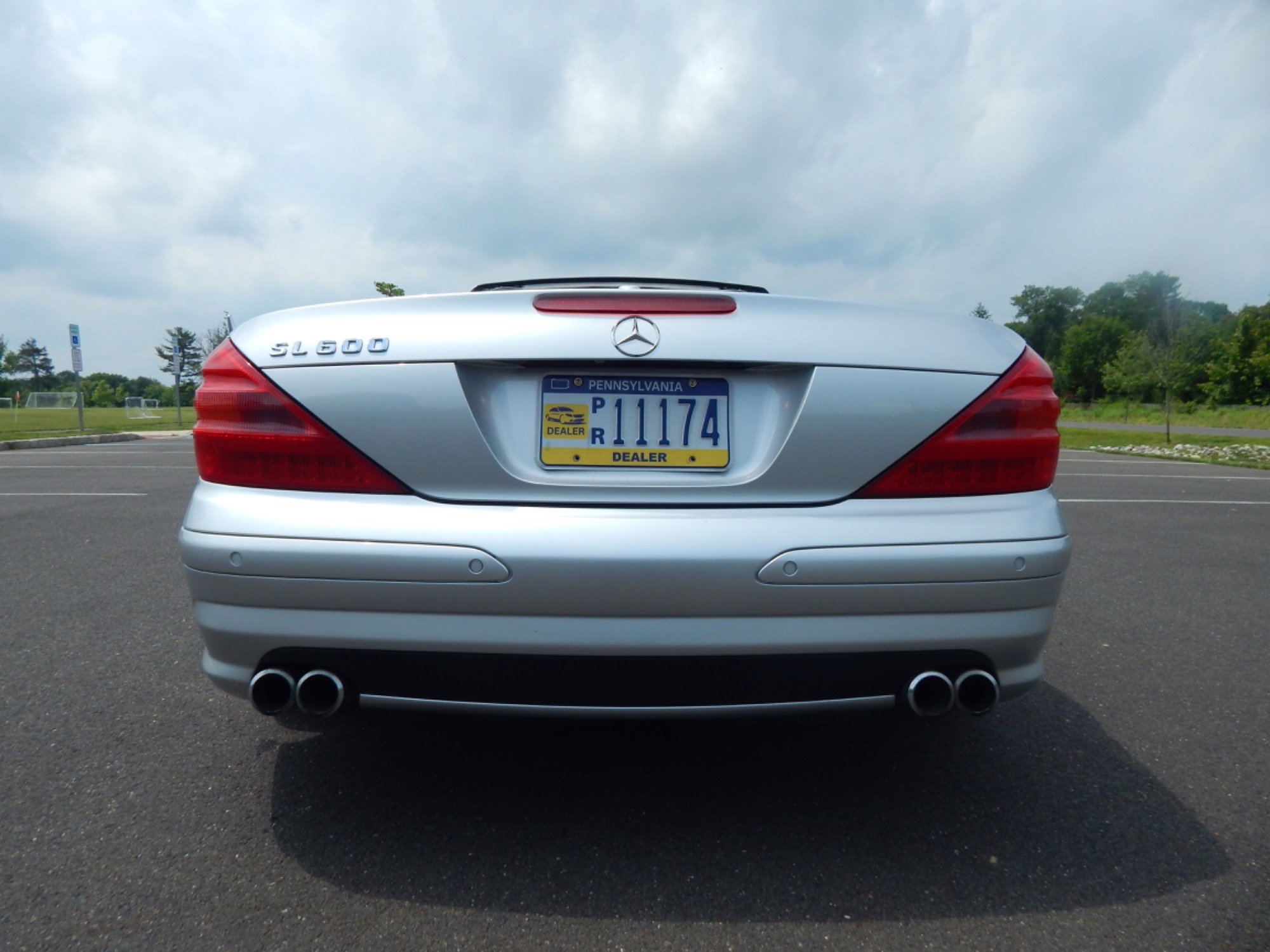Used 2005 Mercedes-Benz SL 600 w/ AMG Sport Pkg image 28
