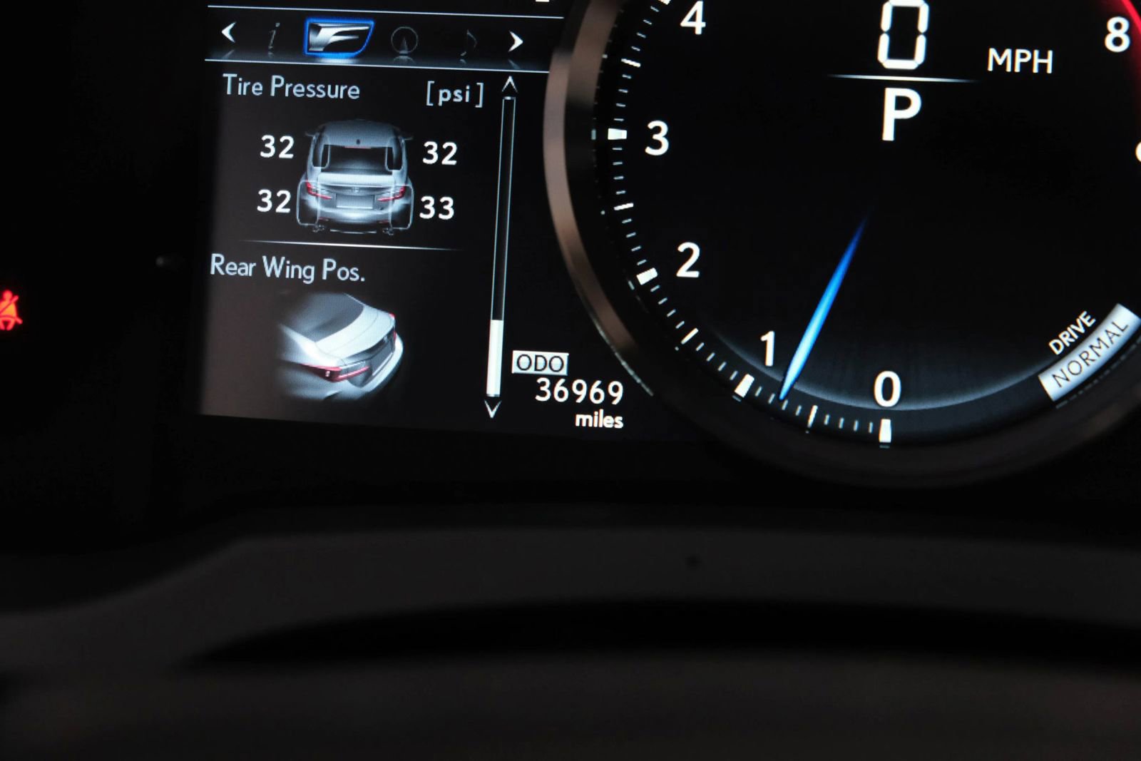 Used 2015 Lexus RC F image 32